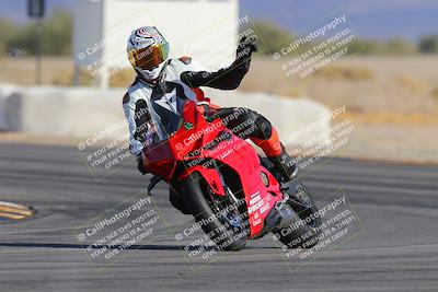media/Dec-15-2023-Apex Assassins (Fri) [[91f19fb1c7]]/Trackday 2/Session 4 (Turn 16)/